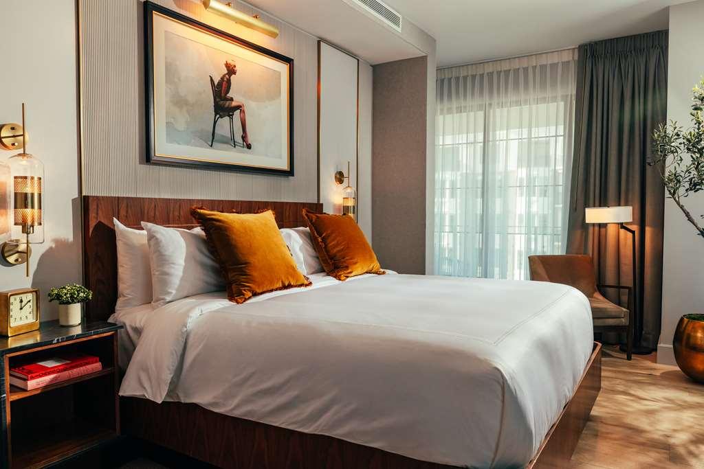 The Global Ambassador Hotel Phoenix Szoba fotó